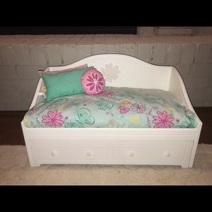 American girl doll daytime bed